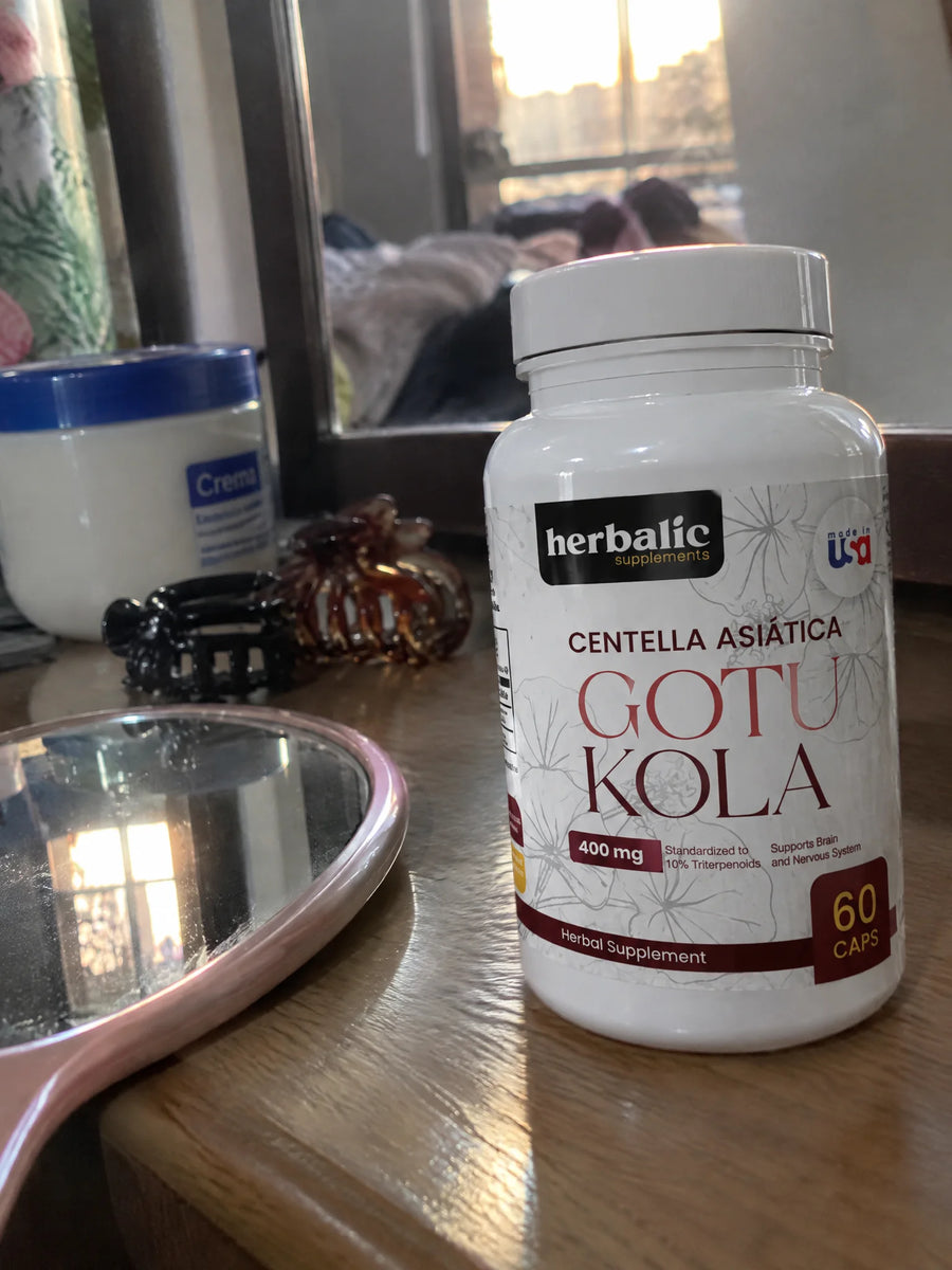 Gotu Kola 400 mg sobre una superficie de la casa